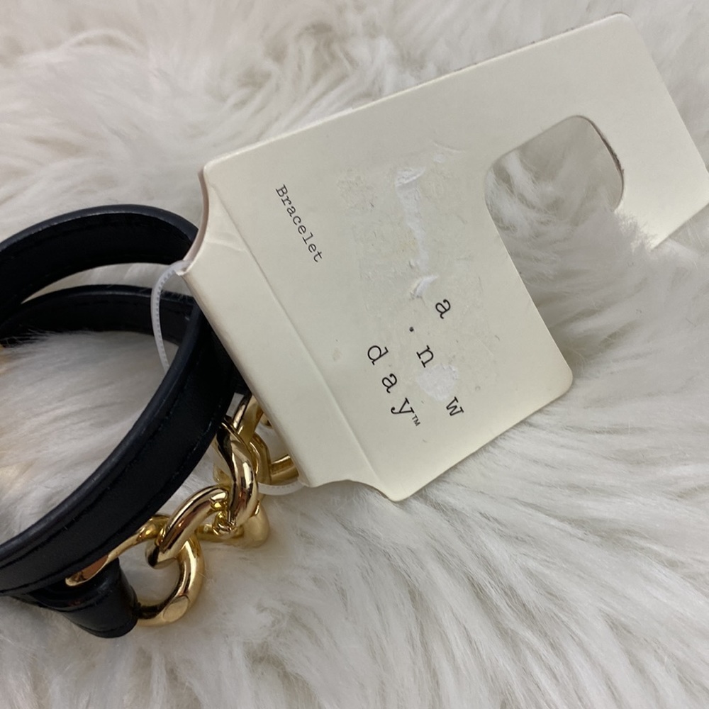 4/$20 A New Day Black Faux Leather Wrap Bracelet with Gold Chain Links Bracelet - Picture 5 of 8